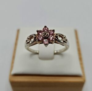 VINTAGE HAN Sterling Silver 925 Pink Stone Flower Ring Size 8.25 Helen Andrews